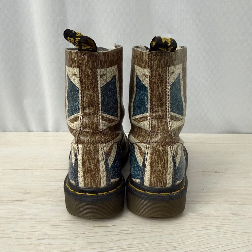 Dr. Martens Pascal Virginia Union Jack Boots Womens Size 6 US - Picture 6 of 14